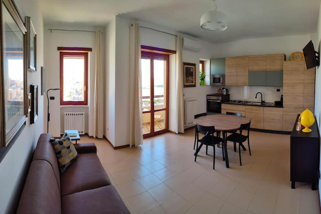 Vista Lecce Apartment Bagian luar foto